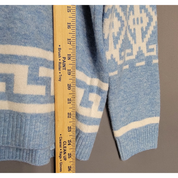 CeCe Sweater Womens Medium Blue White Turtleneck Aztec Knit Pullover Soft Cozy - Picture 7 of 12